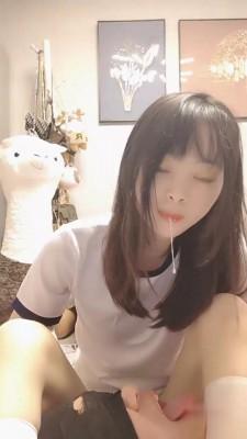 【丫丫啊】白丝+口水诱惑调 bf22337