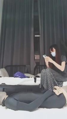 【美娜格格】全包窒息地毯狗 bf22222