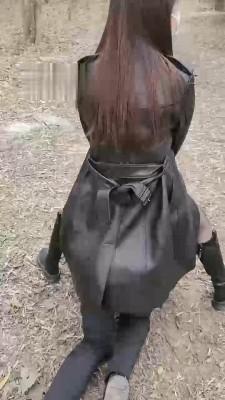 【美帝】长靴御姐户外遛狗 bf21932