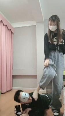 【梵高】素人小姐姐AJ肉丝辱 bf21395