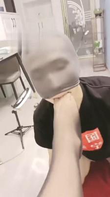 【飞扬女王】圈养家奴的日常 bf17858