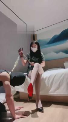【雪琪】强制圣水/虐狗/舔丝足 bf17656