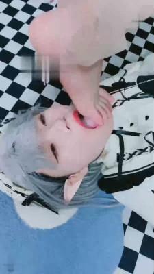 【美离子】枷锁囚禁女奴/吃原味袜子发骚 bf17399