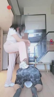 【软熊】皮带耳光暴虐 bf15312