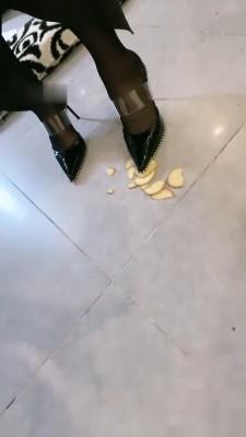 【领主大人】双s特制食物训练贱狗 bf15180