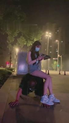 【樱桃大大】夜跑偶遇抖M狗奴才 bf14166