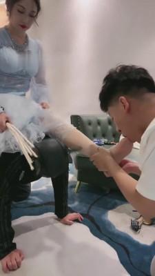 【鑫儿教头】后妈系列-沉沦继母丝袜 bf14011