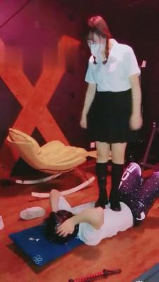 【萝莉刑】全体重踩踏专场 bf13569
