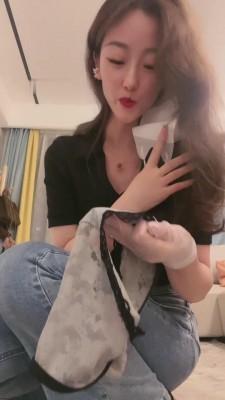 【禾末】库里丝脏鞋底玩弄 bf13437