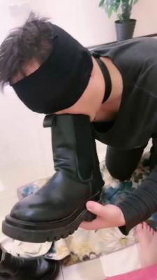 【魔芋】臭鞋臭袜臭脚辱狗 bf21090