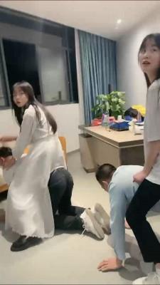 【狗哥】素人-女神惩罚猥琐男员工 bf12906