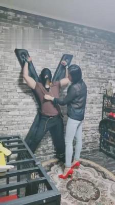 【彤彤】继母带上闺蜜虐狗儿子 bf13281