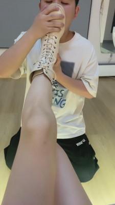 【sss乔西】大长腿小姐姐提档/舔脏鞋 bf12405
