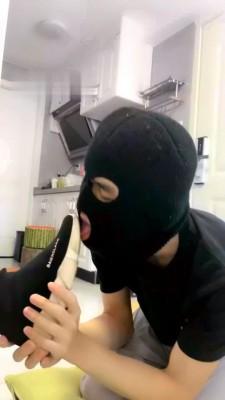 【铃依】TJ偷鞋狗下集 G-210829-13