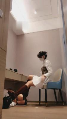 【禾末】长靴碾压喂食-钻胯-遛狗 G-210821-5