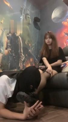 【甜甜】私人影院调教小私奴 bf3769