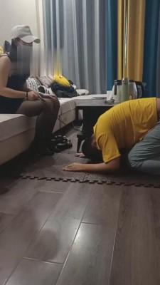 【开发素人】重庆辣妹暴力调教 bf3486