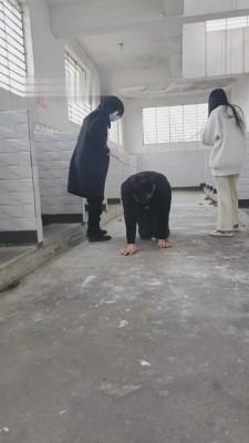 【最抗揍M】开发俩素人小姐姐校园暴力剧情调 bf9145