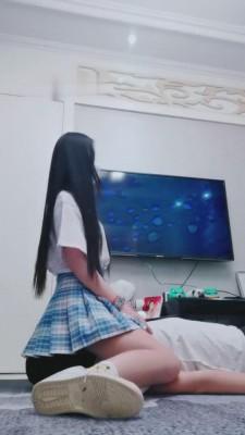 【猫神大人】丝袜窒息直接圣水 bf9220