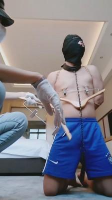 【多多】捆绑起来封嘴强制暴力虐打 bf7285