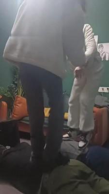 【刘二狗】双素人女仆tj-耳光/鞭打/踩踏 bf9035