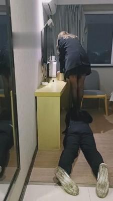 【重庆男神】被酒吧精神小妹暴打日记 bf7122