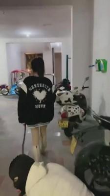 【雪莉】学生S长靴户外花园遛狗 bf6961