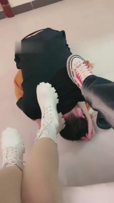 【沐清忧】男子被原配和闺蜜发现出轨后 bf5997