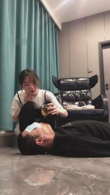 【文文小祖宗】精神小妹高帮帆布鞋首调狗奴 bf8903