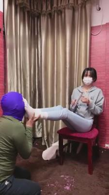 【暴力美学】白靴提档骑马/滴蜡/蛇鞭鞭打/裸足窒息 bf10238