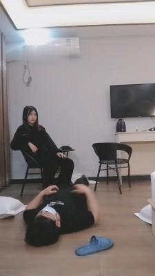 【德意户外男神】重度耳光/提档/踢踹/咬手/骑马/转胯 bf10283