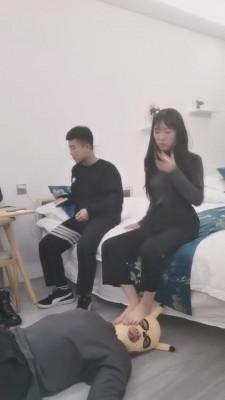 【与精神小妹的那些事】首次尝试情侣主羞辱虐待 bf5522
