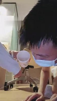 【00小主十言】开发圣水口水踩踏-鞭打-鞋底舔脚 c