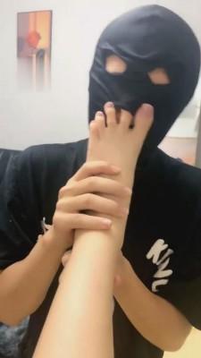 【丞丞】老板喜欢秘书的黑丝美腿 bf1714