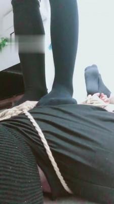 【小劳拉】捆绑起来做人体家具 bf2334