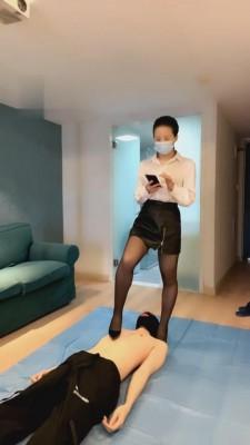 【冷颜】秘书正装黑丝高跟玩弄萌新 bf2343