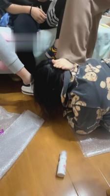 【雪碧sama】三个姐妹暴打素人女M bf2362