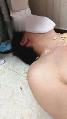 【兔粉粉】在狗子身上碾压饼干 bf2591
