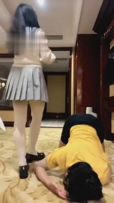 【强抚】JK白丝小姐姐羞辱哥哥 bf2699