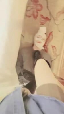 【岁岁殿下】精神小妹长靴肉丝虐 bf2789