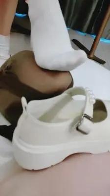 【美酱殿下】超可爱萝莉主原味羞辱哥哥 G-210709-12