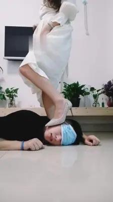 【梵高】素人美女主播首次sm G-210714-27