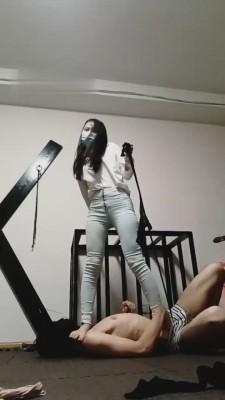 【艾拉】少女捆绑固定虐家狗 G-210816-5