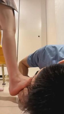 【阿月】JK白丝萝莉主口水+圣水极致羞辱 bf830
