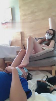 【樱田妮妮】御姐网红脚踩狗脸 bf15914