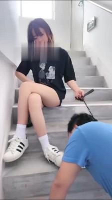 【ccyouer】脏贝壳头白袜楼梯间羞辱 bf13854