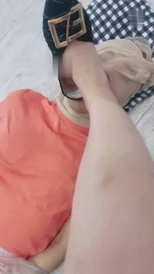 【铃依】对木乃伊狗的暴力踢踹 bf17006
