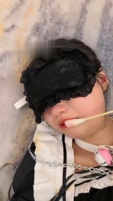 【沅芷大人】超美闺蜜被圣水羞辱到哭 bf17124