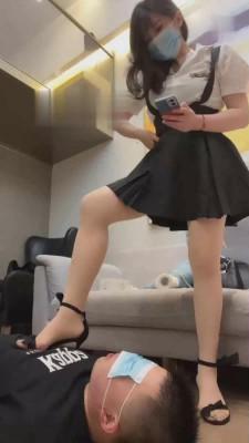 【木秋S】学生S裸足丝袜羞辱（含rs） bf17125