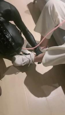【小软】素人妹妹粉色棉袜辱狗 bf20151